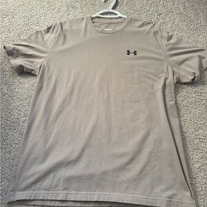 Under Armour Men's Gray T-Shirt